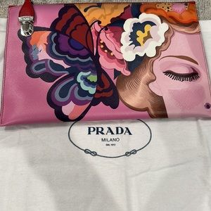 Prada Saffiano Print Rossi Dis. Butte Pouchette